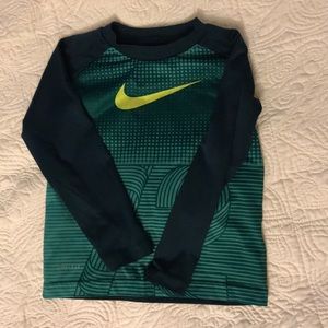 Nike dry fit boys shirt